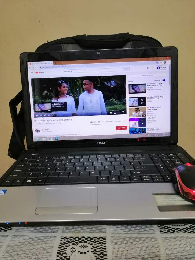 Acer PC Aspire E1 series - 1 - Laptop  on Aster Vender