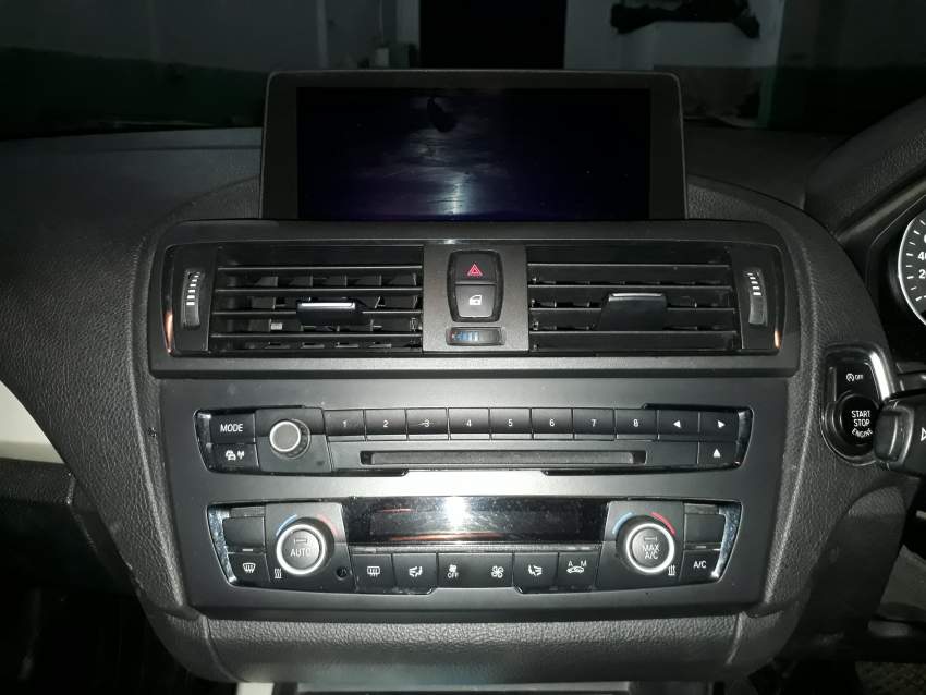 BMW 116i - 6 - Luxury Cars  on Aster Vender