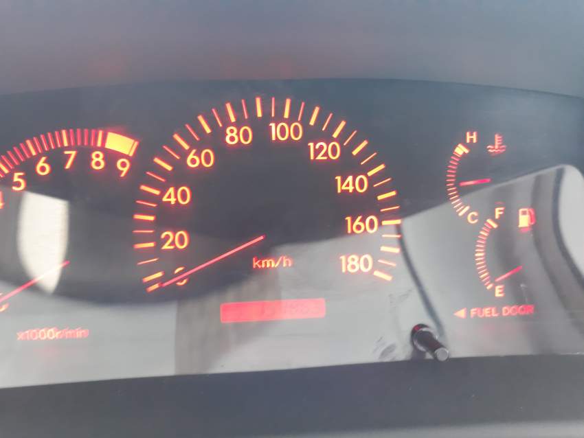 Toyota Corolla NZE  02 - 1 - Luxury Cars  on Aster Vender