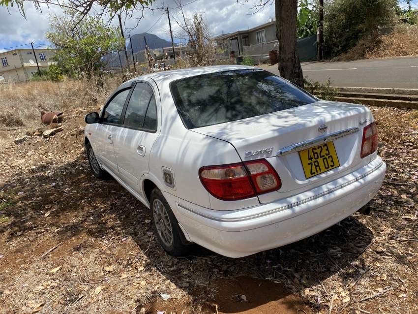 Car for sale  - 1 - Family Cars  on Aster Vender
