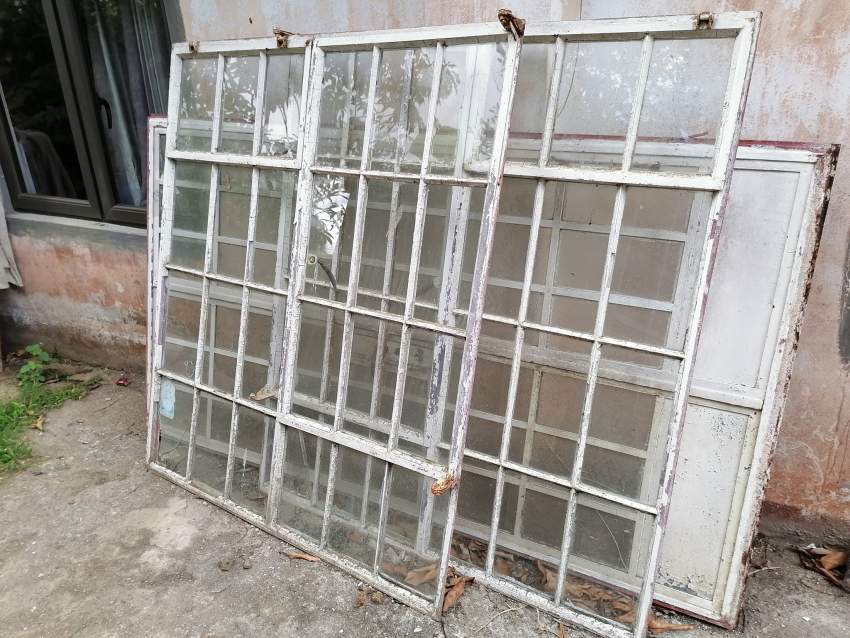 metal window frame - 1 - Others  on Aster Vender