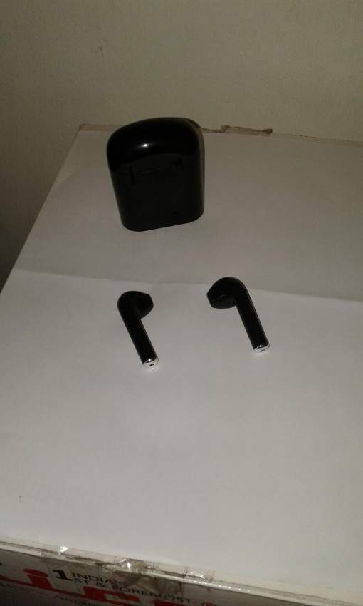 I7s TWS Bluetooth earphone - 1 - Other phone accessories  on Aster Vender