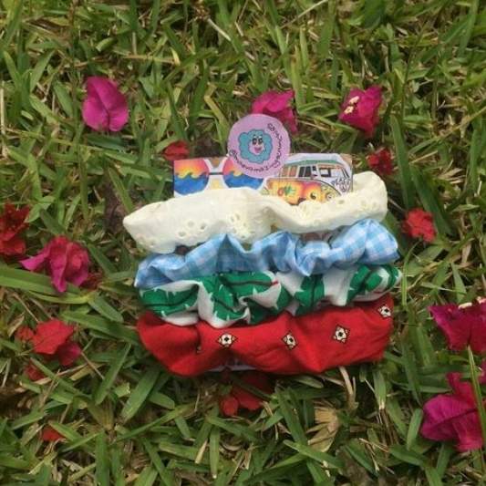 Pack of 4 summer scrunchies - 1 - Other Crafts  on Aster Vender