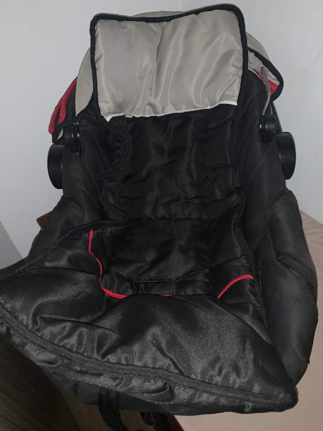 Car seat for baby 1-12months - 0 - Kids Stuff  on Aster Vender