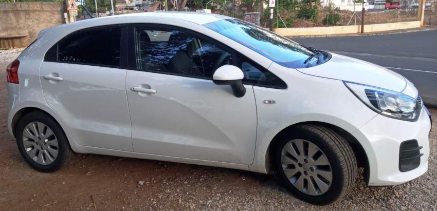 Kia Rio 2013 on Aster Vender