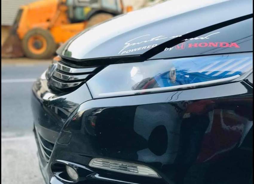 Honda Insight - 3 - Family Cars  on Aster Vender