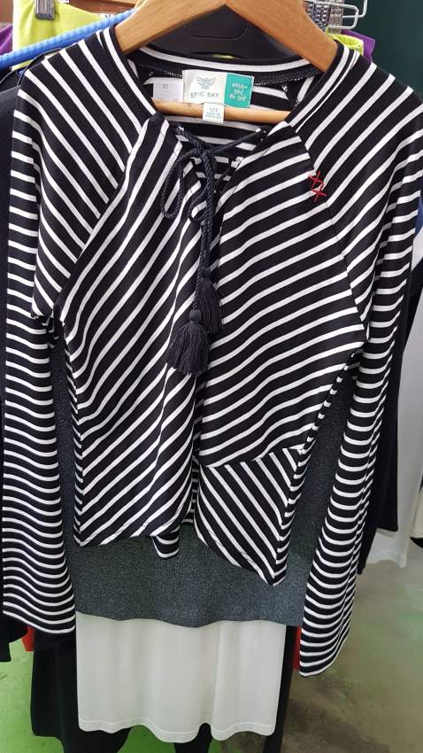 Lady's long slv tops -Price Rs150 to Rs300  - 13 - Tops (Women)  on Aster Vender