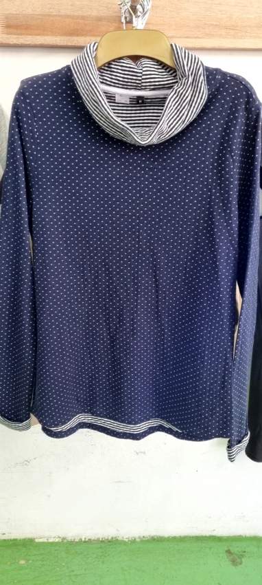 Lady's long slv tops -Price Rs150 to Rs300  - 12 - Tops (Women)  on Aster Vender