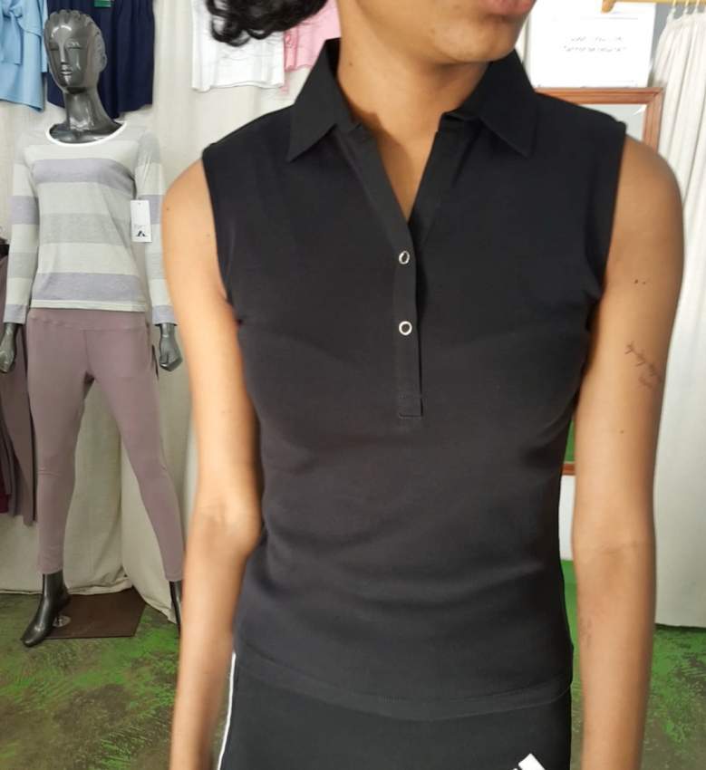 Ladies S/slv  tops - Price range Rs 50.00 to Rs 300.00 DESTOCKAGE - 1 - Tops (Women)  on Aster Vender