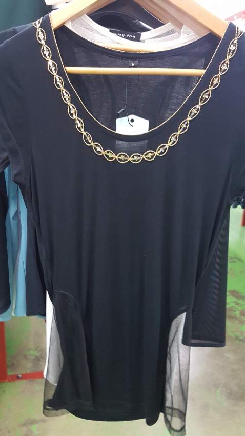 Ladies S/slv  tops - Price range Rs 50.00 to Rs 300.00 DESTOCKAGE - Tops (Women) at AsterVender