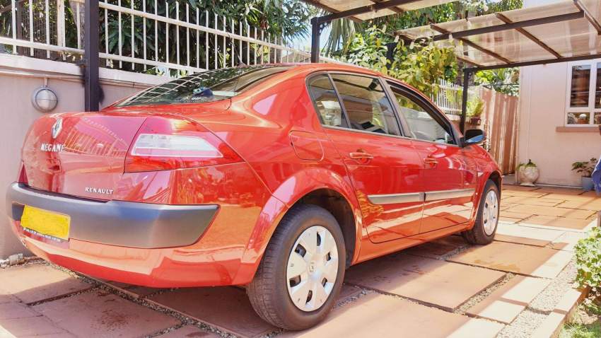 Renault Megane 2006 for sale - 7 - Family Cars  on Aster Vender