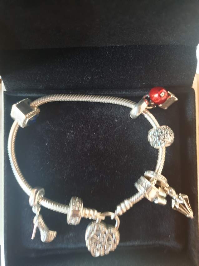 Pandora Sterling Silver bracelet  - 3 - Others  on Aster Vender