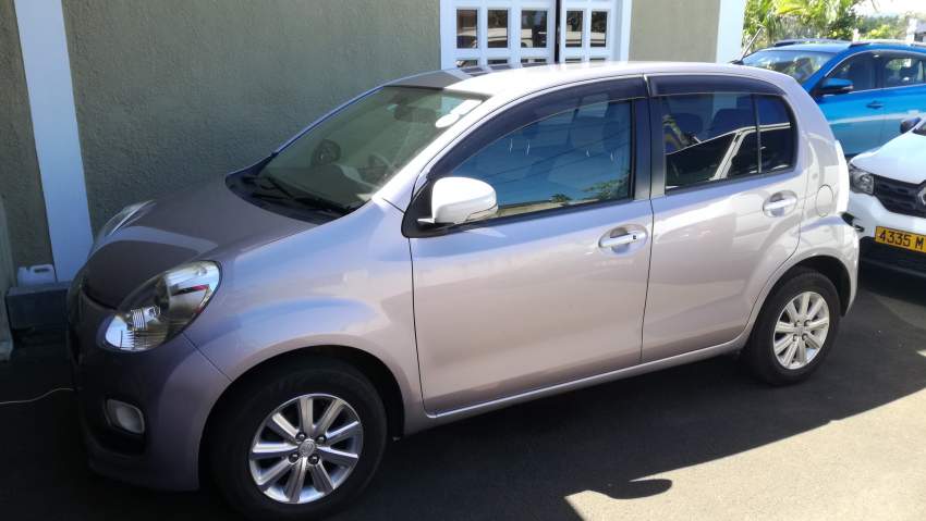 Compact car - 1 - Compact cars  on Aster Vender