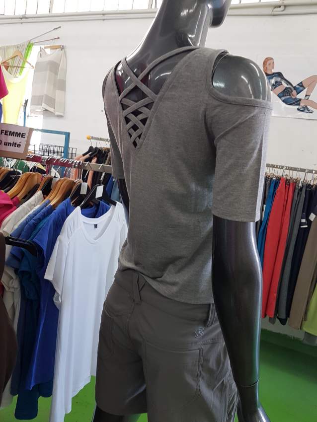 Ladies debardeurs . Price Rs 50 to Rs 100 , 200  - 5 - Tops (Women)  on Aster Vender