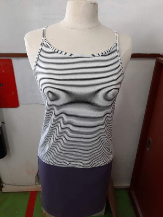 Ladies debardeurs . Price Rs 50 to Rs 100 , 200  - 18 - Tops (Women)  on Aster Vender