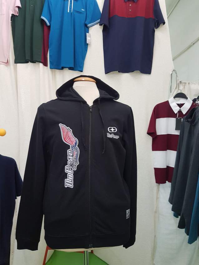 Man's long slvs hoodies from Rs 100 to 450. - 3 - Hoodies & Sweatshirts (Men)  on Aster Vender