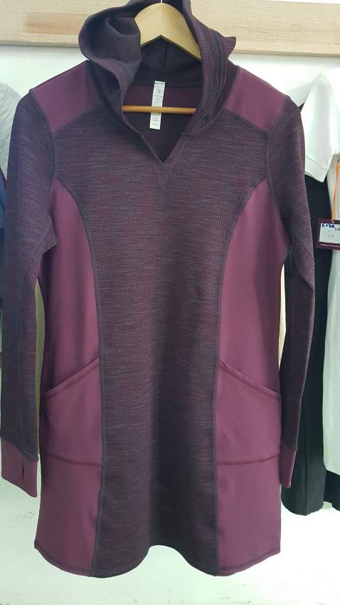 Ladies sweatshirts , hoodies and jackets Rs 300 to 450 - 6 - Hoodies & Sweatshirts (Women)  on Aster Vender