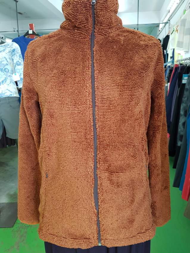 Ladies sweatshirts , hoodies and jackets Rs 300 to 450 - 2 - Hoodies & Sweatshirts (Women)  on Aster Vender