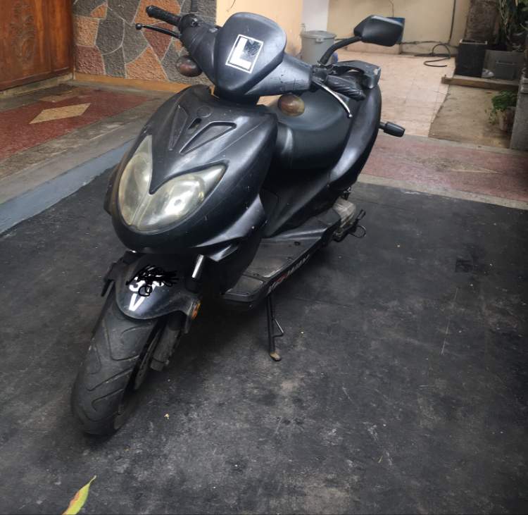 Scooter keeway 50cc - 0 - Scooters (upto 50cc)  on Aster Vender