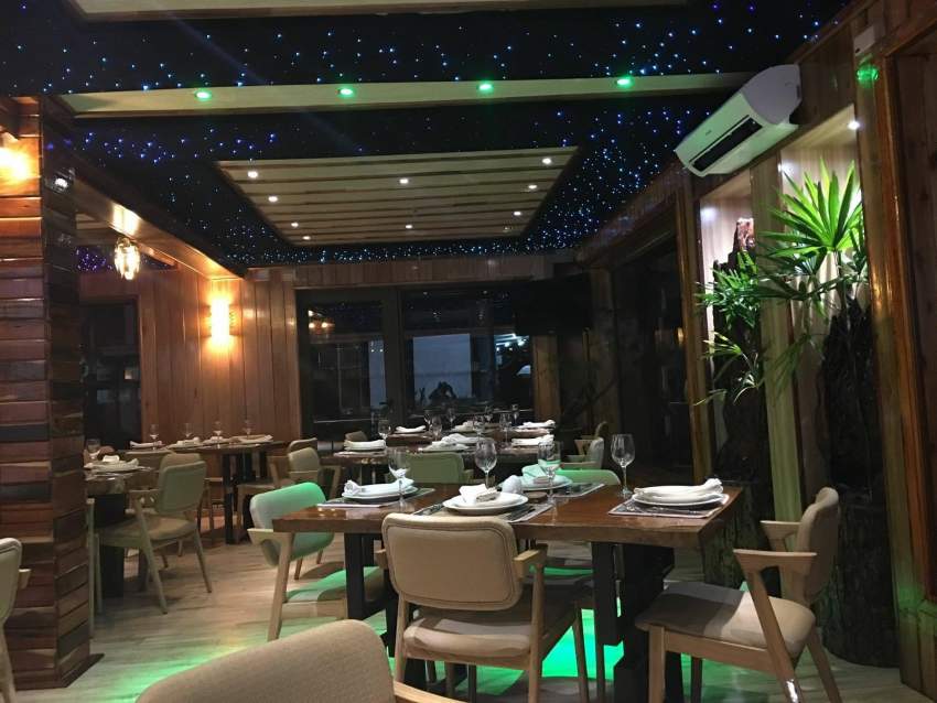 Table and chairs - 0 - Catering & Restaurant  on Aster Vender