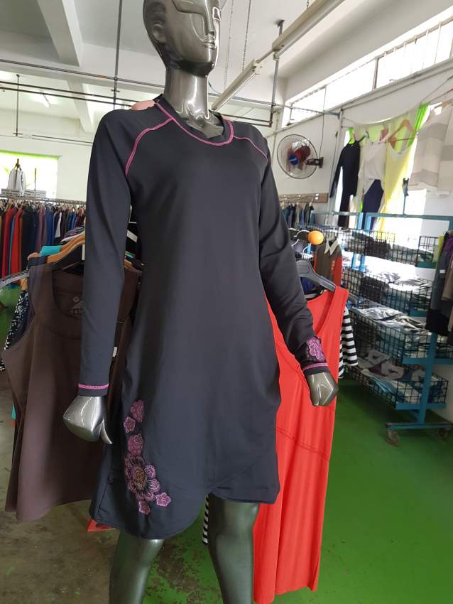 Woman's dresses Mixed styles prices Rs 200 to 300 - 4 - Dresses (Women)  on Aster Vender