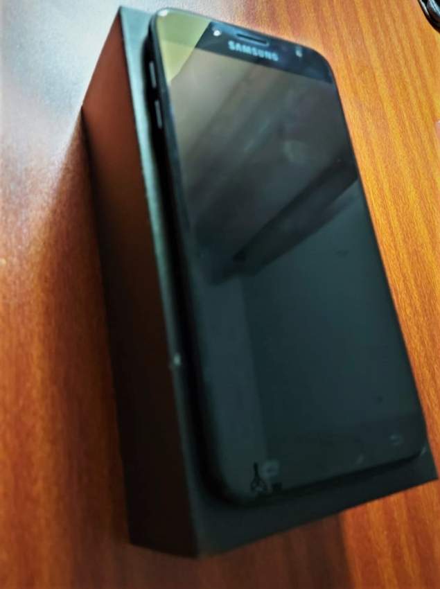 SAMSUNG GALAXY J7 PRO - 1 - Galaxy J Series  on Aster Vender