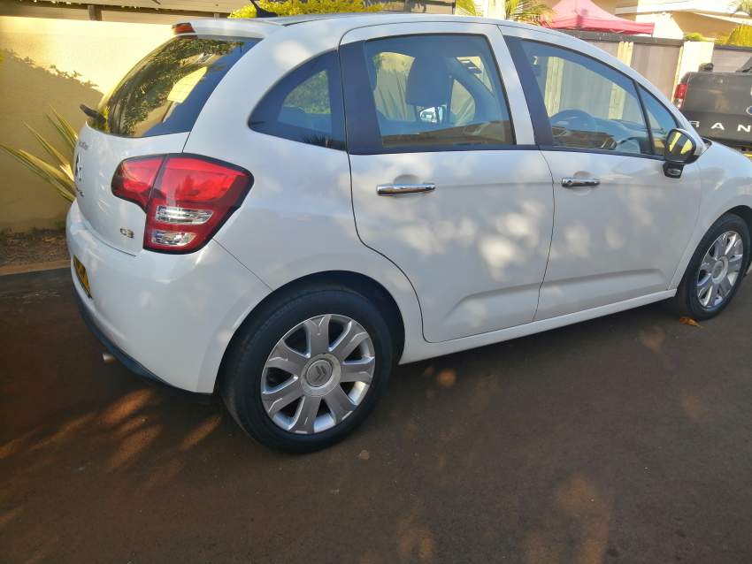 Citroën C3 - 2 - Compact cars  on Aster Vender