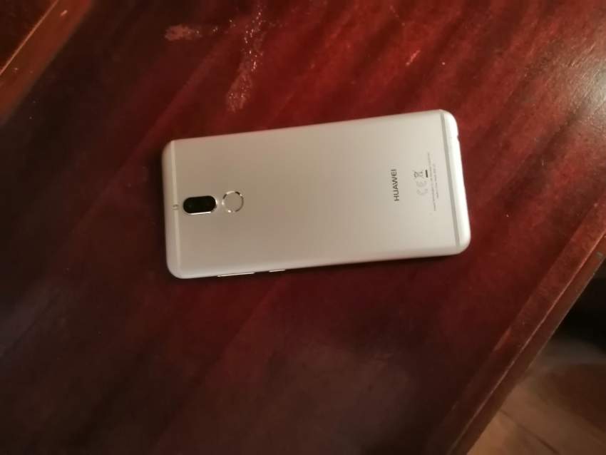 Mate 10 lite - 3 - Huawei Phones  on Aster Vender