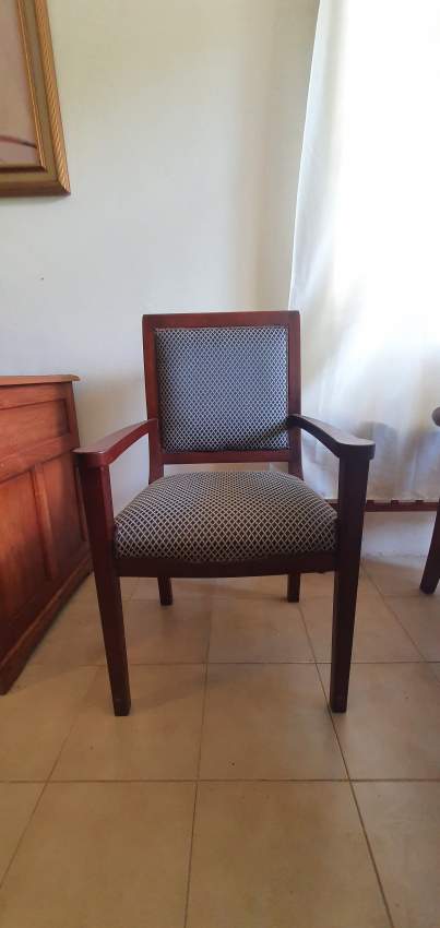 Dining Table + 7 chairs - 2 - Tables  on Aster Vender