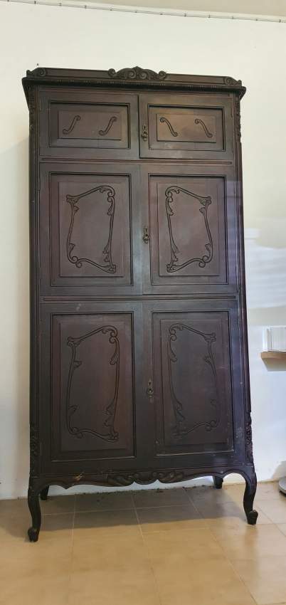 Armoire antique - 0 - Other storage furniture  on Aster Vender