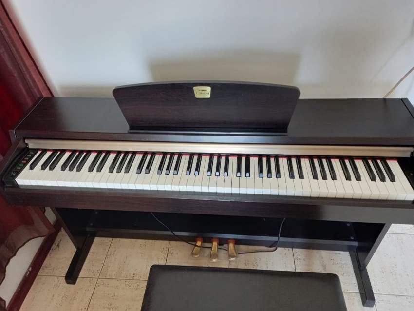 Yamaha classic Piano - 2 - Piano  on Aster Vender