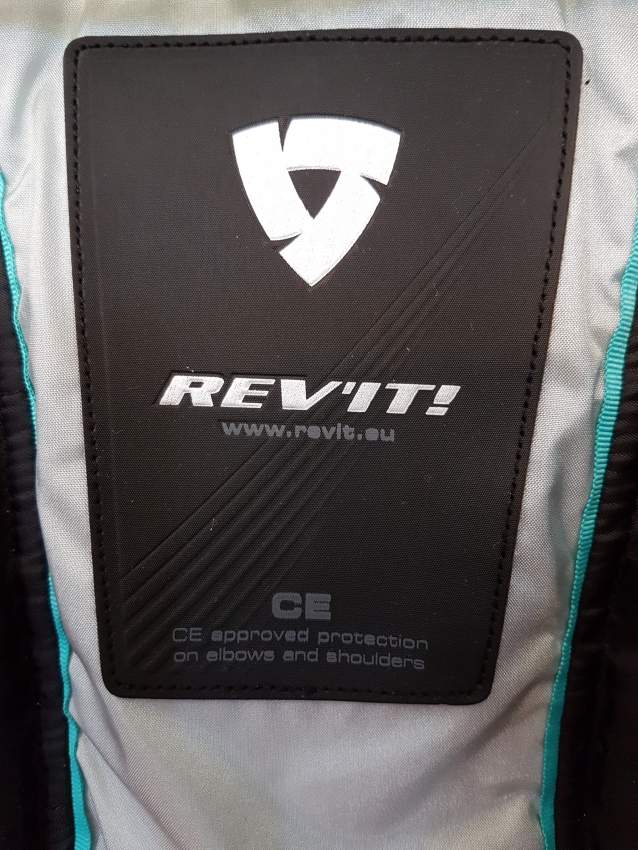 Revit Jacket For Her - 2 - Jackets & coats (Women)  on Aster Vender