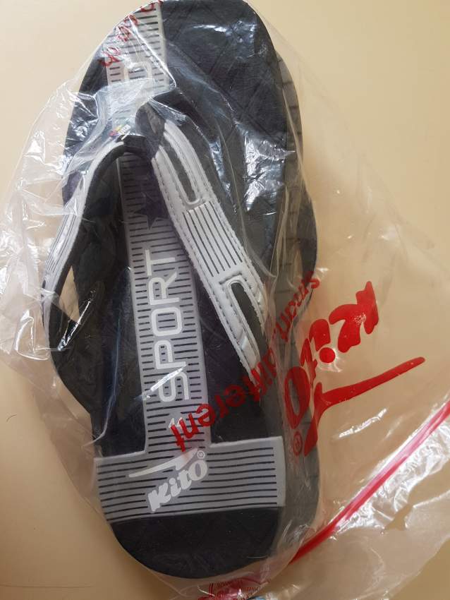 kito slippers price
