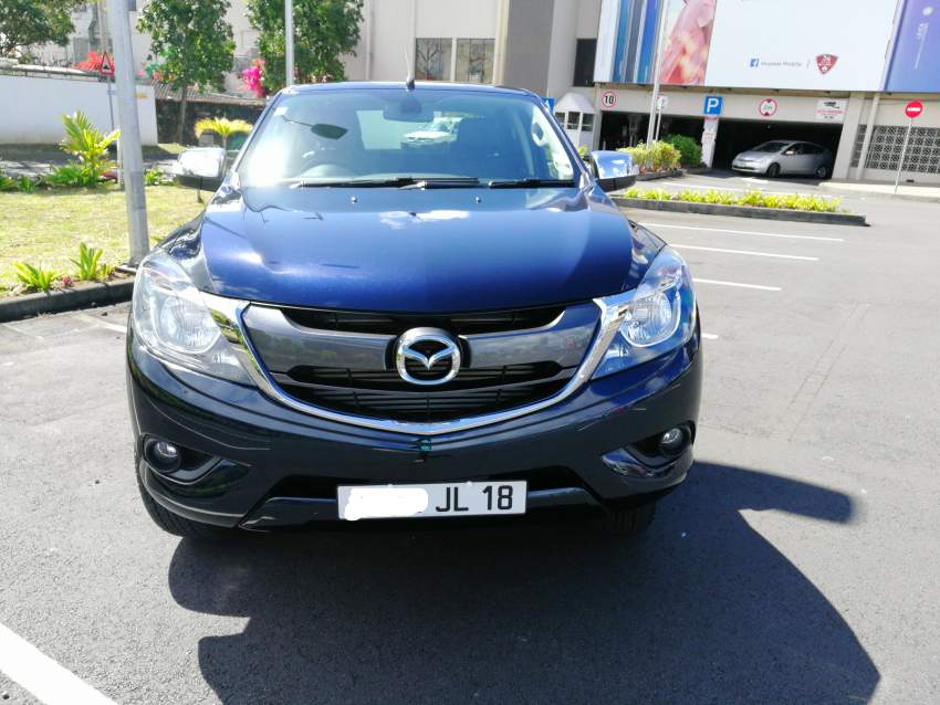 mazda bt50 for sale - 2 - Pickup trucks (4x4 & 4x2)  on Aster Vender