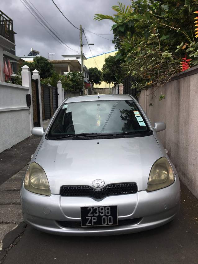 Toyota Echo - 2 - Family Cars  on Aster Vender