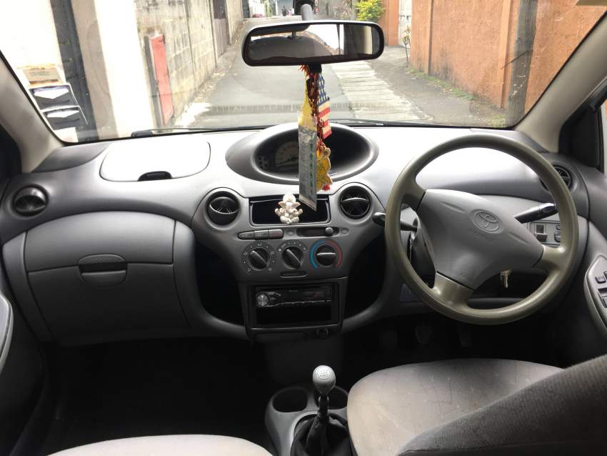 Toyota Echo - 1 - Family Cars  on Aster Vender