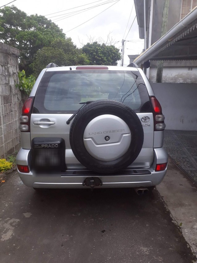 Toyota landcruiser prado - 1 - SUV Cars  on Aster Vender