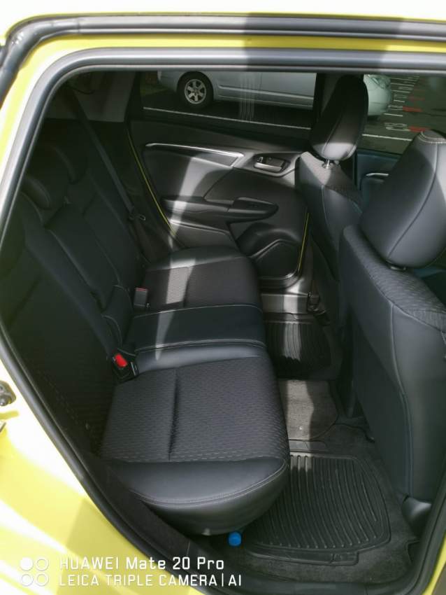 Honda Fit Hybrid GP5 - 2 - Family Cars  on Aster Vender