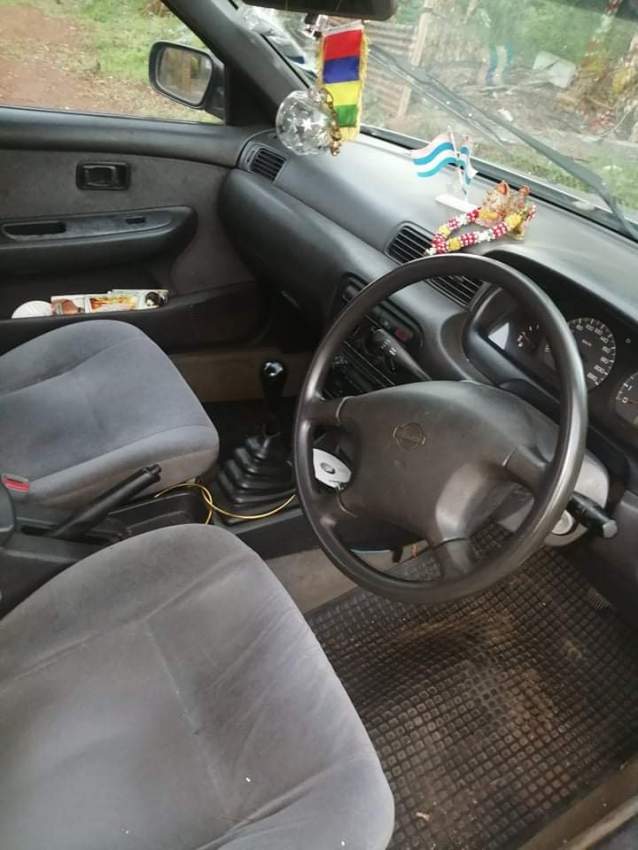 Nissan B14 - 1 - Family Cars  on Aster Vender