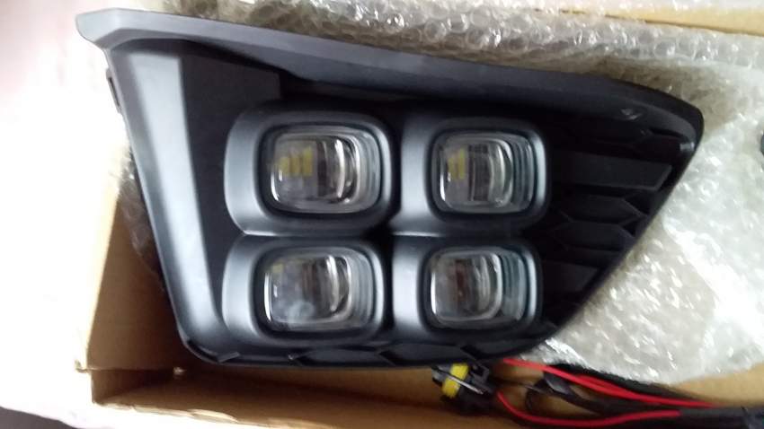Honda fit fog light 2014,2015,2016  - 1 - Spare Parts  on Aster Vender