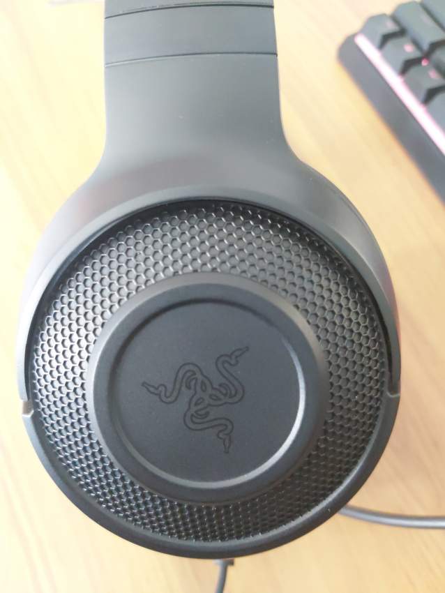 Razer Kraken X Ultralight Gaming headset - 0 - All electronics products  on Aster Vender