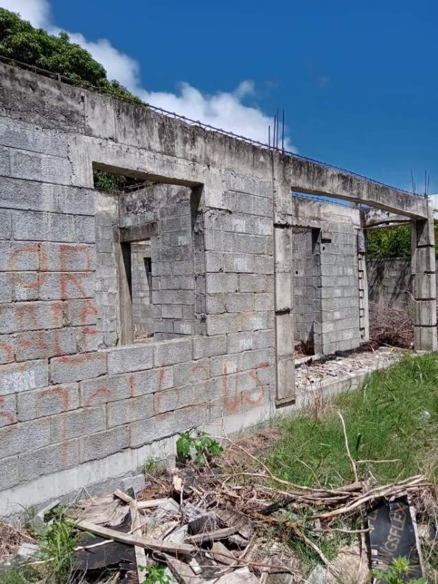 Masion incomplet a vendre a pereybere - 2 - House  on Aster Vender