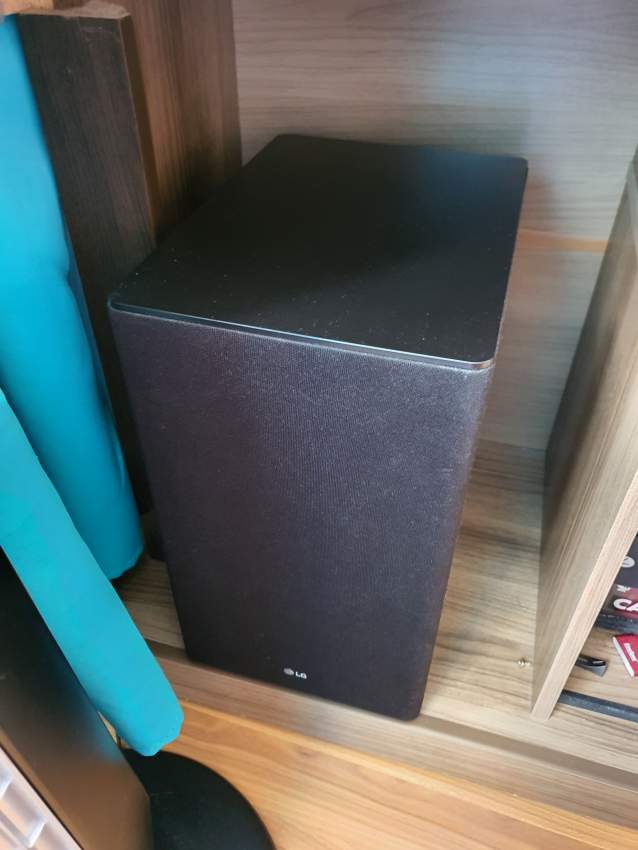 Lg sk10y 7.1.2 dolby atmos soundbar - 2 - Speaker  on Aster Vender