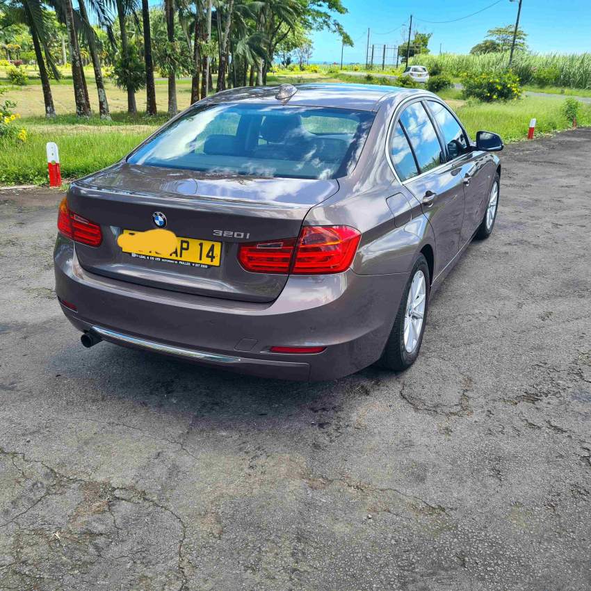 BMW 320 I for sale - 3 - Luxury Cars  on Aster Vender