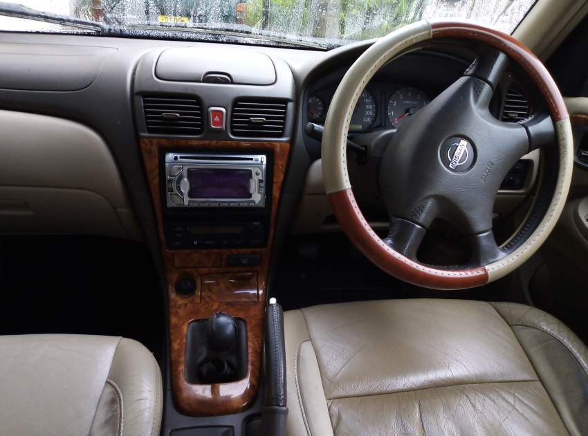 Nissan Sunny Super Saloon - 2 - Family Cars  on Aster Vender