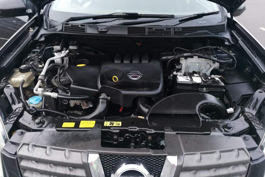 Nissan Qashqai  - 3 - SUV Cars  on Aster Vender
