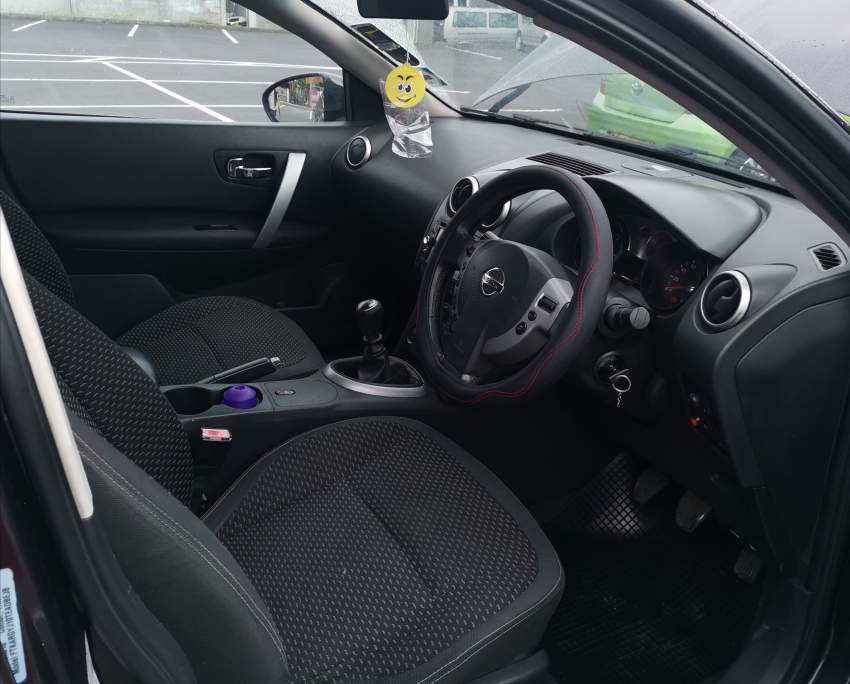 Nissan Qashqai  - 2 - SUV Cars  on Aster Vender