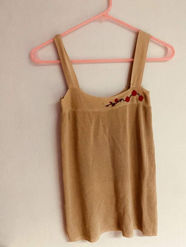 Cute floral patterned top - 0 - Tops (Women)  on Aster Vender