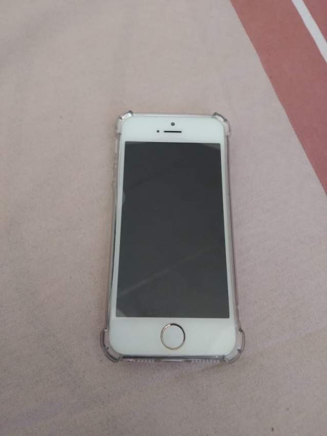 iPhone 5s on Aster Vender