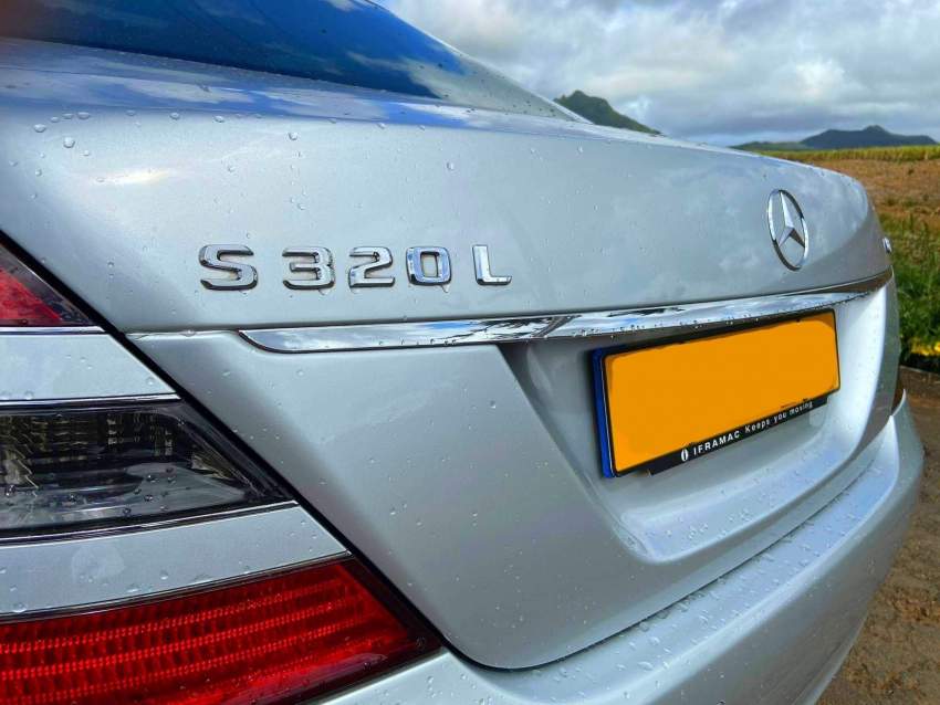 Mercedes-Benz S-320 LWB - 3 - Luxury Cars  on Aster Vender
